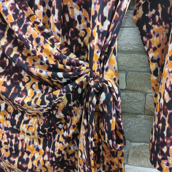 Anne Klein Faux Wrap Top Size M - Picture 3 of 8